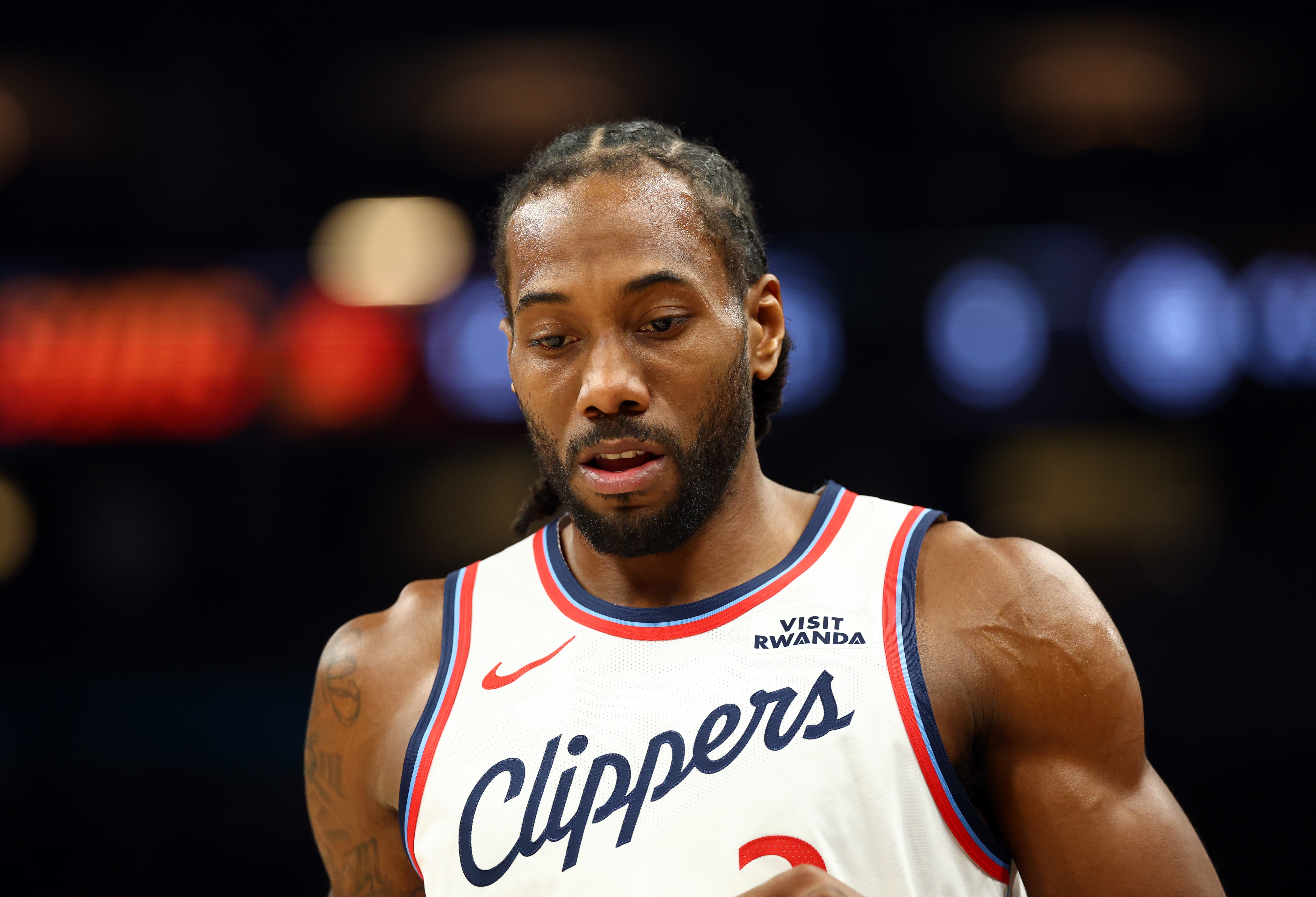 2换5&amp;祖巴茨被交易至步行者！解说：心疼伦纳德一下